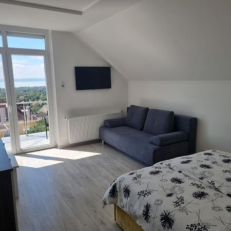 Lakeview Apartments Balatonfuered Kültér fotó