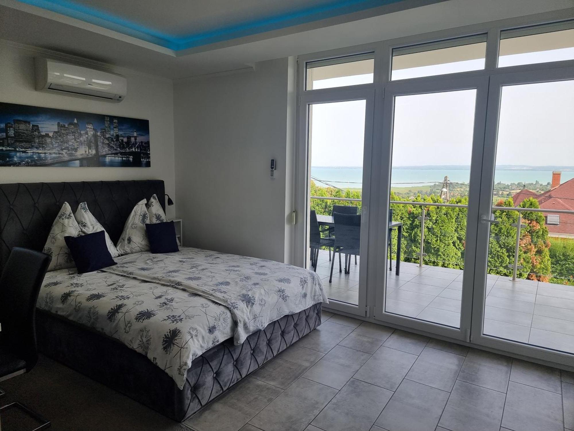 Lakeview Apartments Balatonfuered Kültér fotó